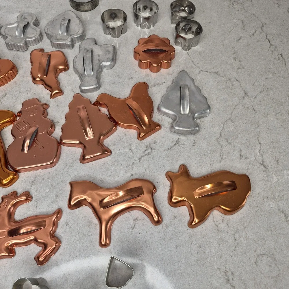 Vintage Metal‎ Cookie Cutter Lot Of  34